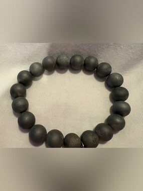 Kinsley Armelle Matte Black Bead Stretch Bracelet